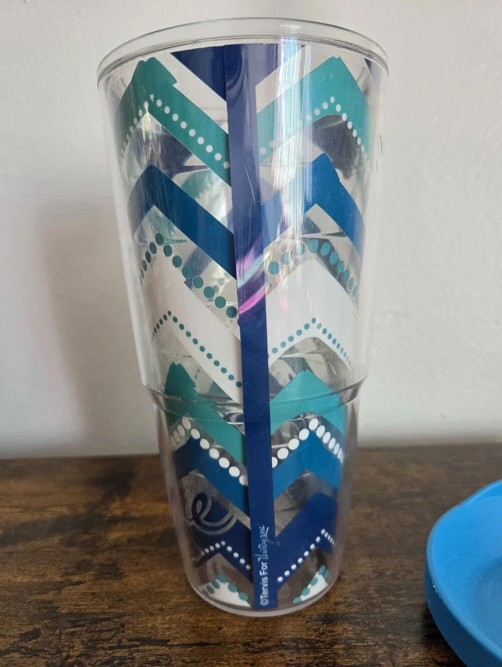 Thirty One Themed Blue Chevron Insulated Tervis Travel Tumbler with Lid - 24oz